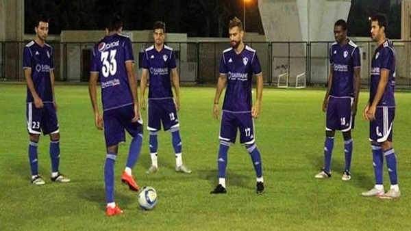 الزمالك أمام المصري بـ"الزي الأزرق"