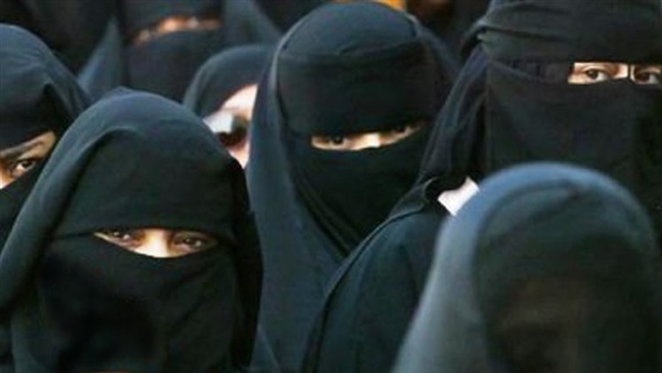 بالفيديو.. «القطط» أحدث طرق «داعش» لتجنيد فتيات النكاح 