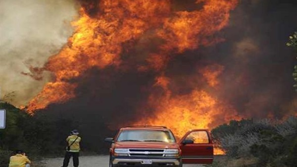 مقتل وإصابة 26 في حريق بمنشأة نفطية باليمن