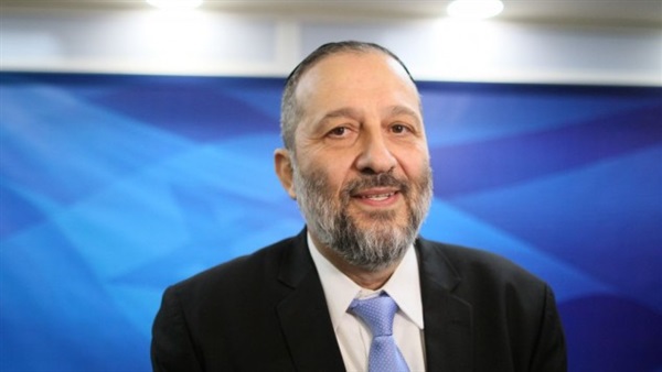 إسرائيل تلغي تصاريح إقامة 4 فلسطينيين